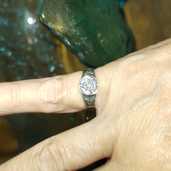 Celtic trinity ring - Picture 5 of 10